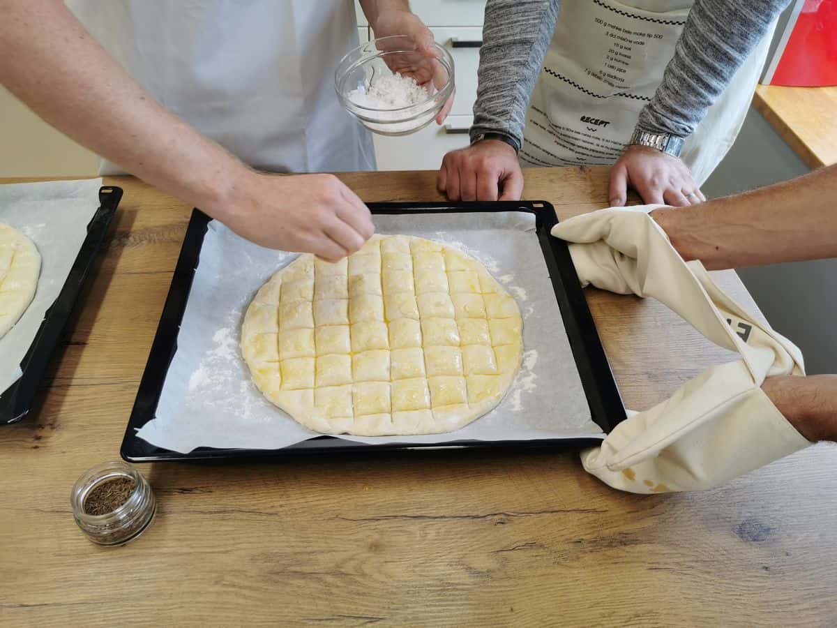 dankuchen-semic-belakrajina-bosch-kuhinjski-aparati-delavnica-14
