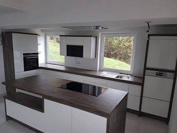 Maja in Sandi H., Semič